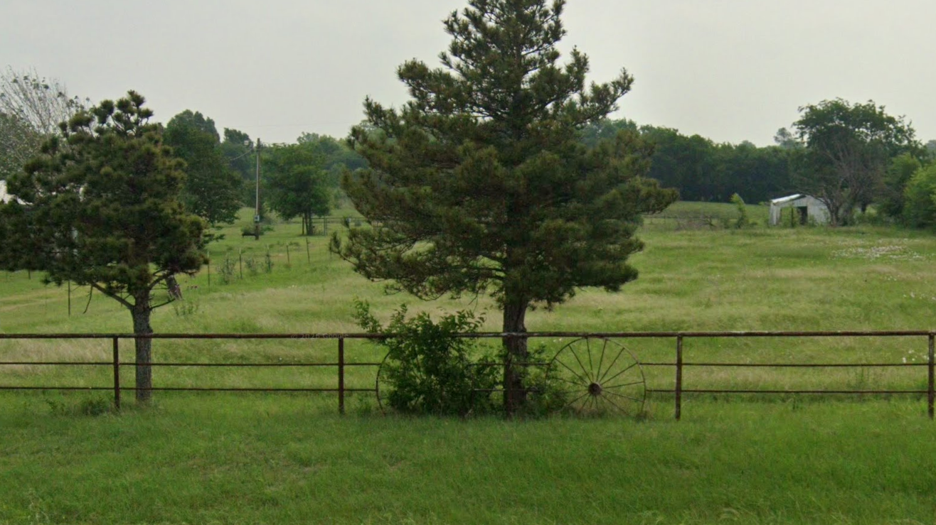 8797 FM 2450 acreage and outbuilding